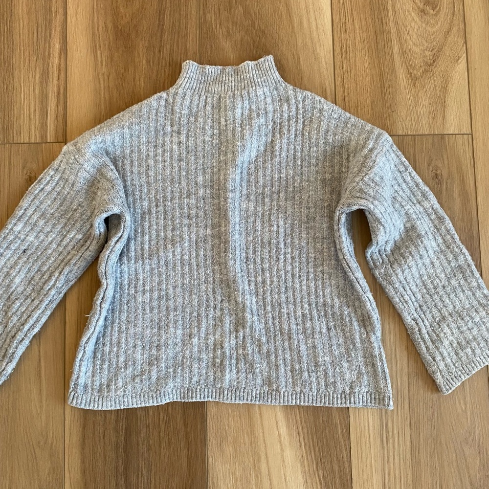 Turtleneck sweater ✨